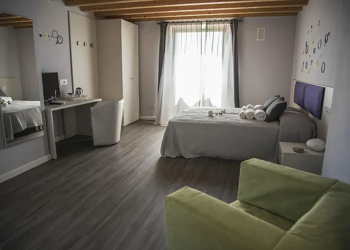 Bed & Breakfast Michela Bb & Relais 4*